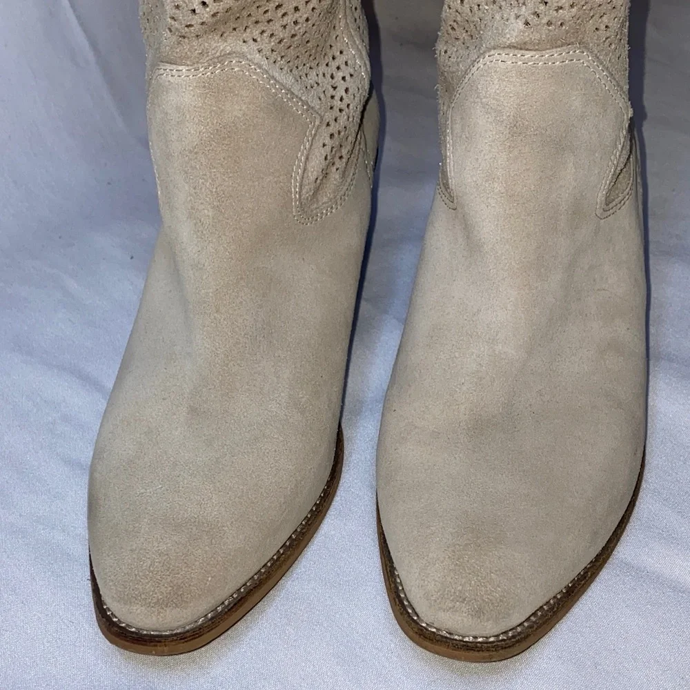 BCBGeneration Perforated Heeled Boots - Picture 3 of 13